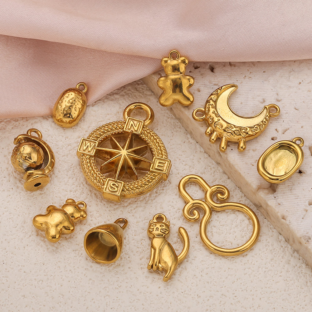 Ciondolo a forma di campana co - Jewelry Making Materials Wholesale recensione e prezzo