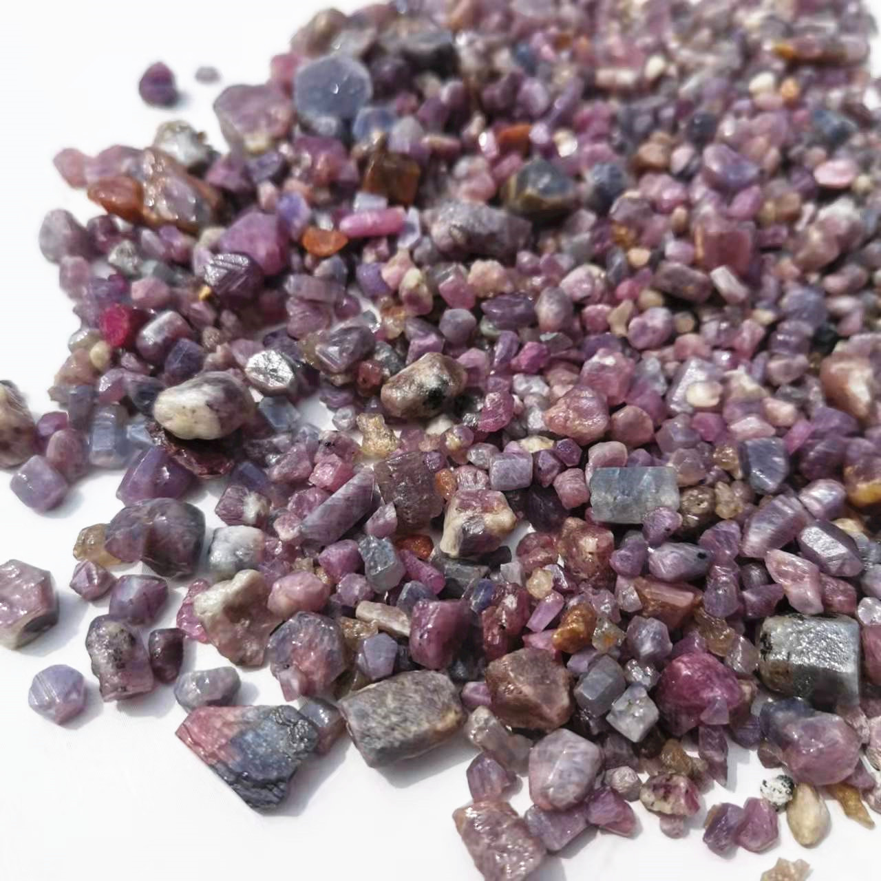Pietre di corindone viola grez - Jewelry Making Raw Materials recensione e prezzo