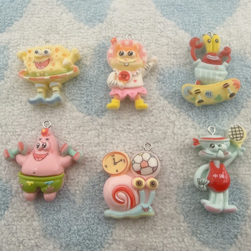10 pendenti in resina a forma  - Jewelry Making Party recensione e prezzo